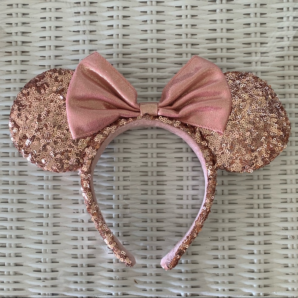 Rose Gold Minnie Mouse Ears